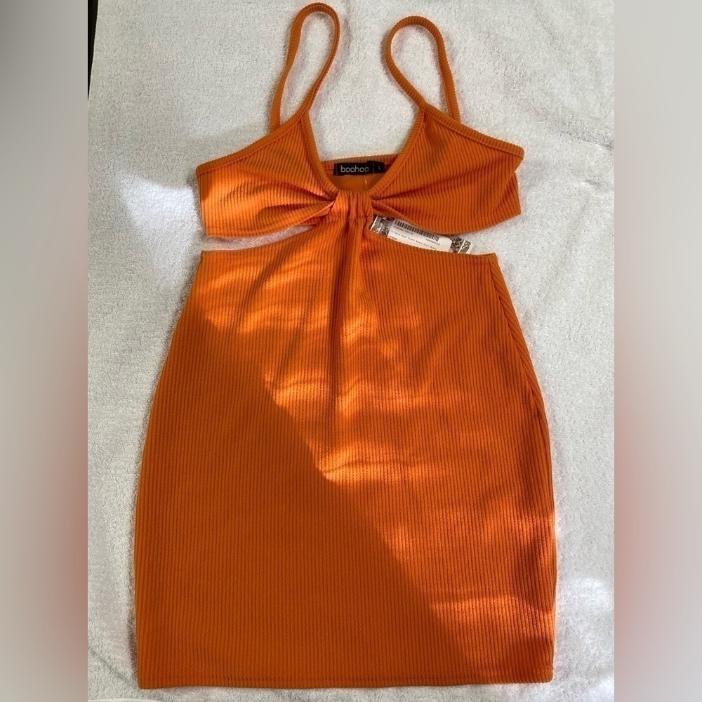 BOOHOO NWT CRINKLE TIE FRONT BEACH MINI DRESS - Picture 3 of 5